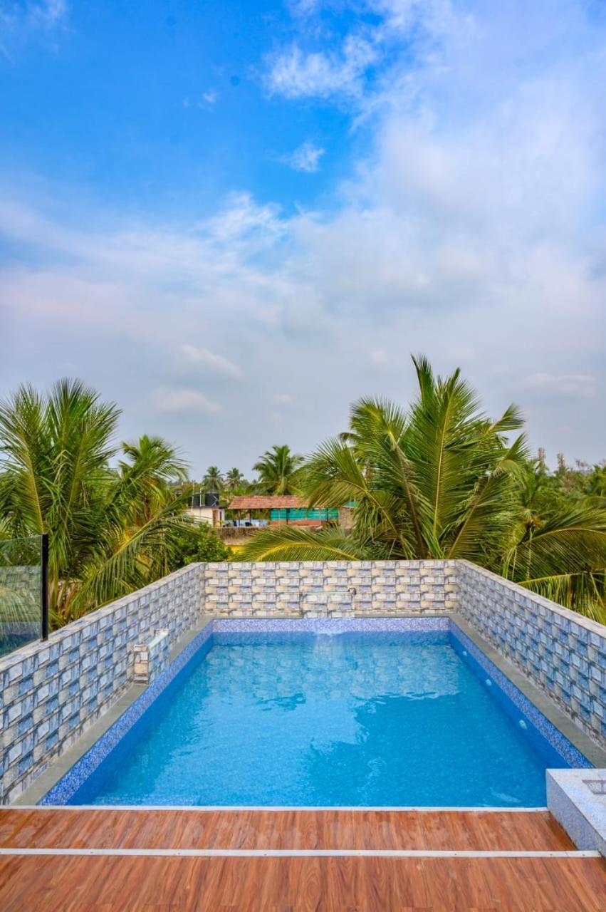Beachfront Resort Calangute Ngoại thất bức ảnh